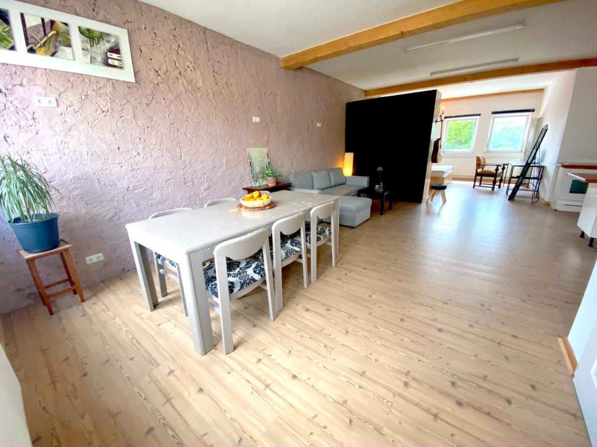 Studio In Wehingen Mettlach Exteriör bild
